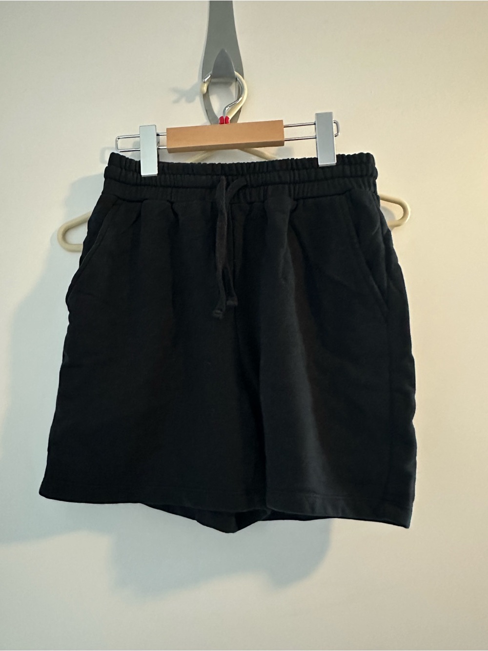 OAK + FORT Black Elastic Drawstring Athletic Shorts